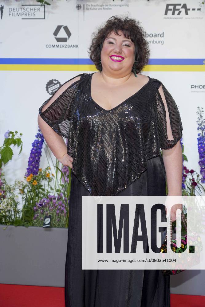 Meltem Kaptan bei der Verleihung des Deutschen Filmpreises am 12.05.2023 im Theater am Potsdamer Platz in Berlin. Berlin Deutschland