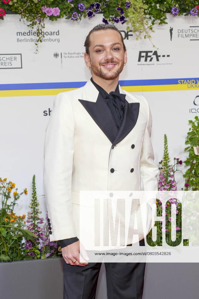 Riccardo Simonetti bei der Verleihung des Deutschen Filmpreises am 12.05.2023 im Theater am Potsdamer Platz in Berlin. Berlin Deutschland