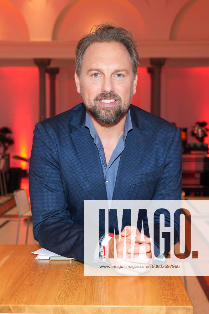 Steven Gaetjen bei der Verleihung des 23. Deutschen Hoerfilmpreises am 20.06.2023 in der Hauptstadtrepraesentanz der Deutschen Telekom in Berlin. Berlin Deutschland