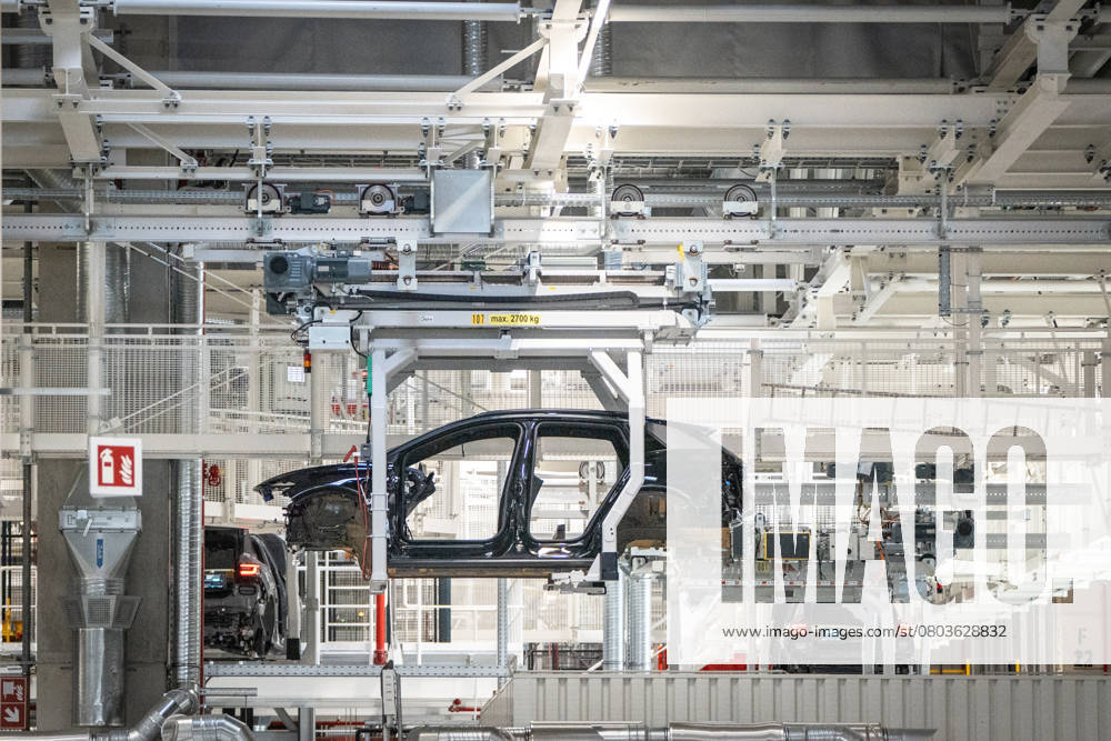 Kombinierte Produktionslinie für die Elektrofahrzeuge ID.4 und ID.7 im Emder Volkswagen-Werk;Kombinierte Produktionslinie für die Elektrofahrzeuge ID.4 und ID.7 im Emder Volkswagen-Werk, Emden Niedersachsen Deutschland VW-Werk