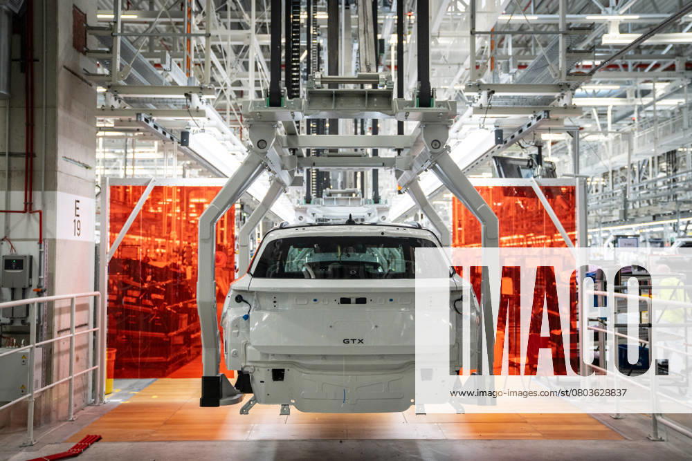 Kombinierte Produktionslinie für die Elektrofahrzeuge ID.4 und ID.7 im Emder Volkswagen-Werk;Kombinierte Produktionslinie für die Elektrofahrzeuge ID.4 und ID.7 im Emder Volkswagen-Werk, Emden Niedersachsen Deutschland VW-Werk
