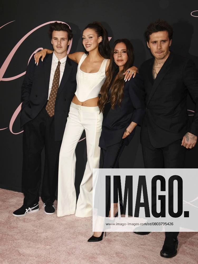 Cruz Beckham, Nicola Peltz Beckham, Victoria Beckham and Brooklyn Peltz Beckham arrives at the Premiere Of Lola at Regency Bruin Theatre on February 03, 2024 in Los Angeles, California CA Amerika