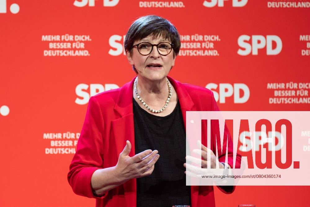 Saskia ESKEN, SPD Parteivorsitzende, Abschlusskundgebung der SPD zur Bundestagswahl, Wahlkampf, Dortmund am 21.02.2025,