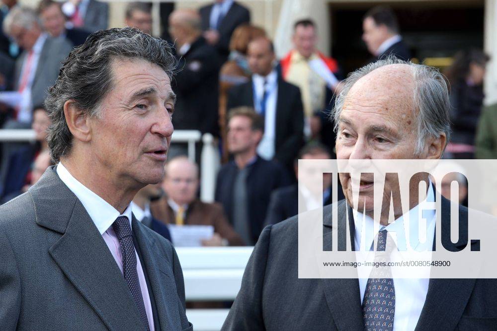 Chantilly, Paris, FRA, FRANKREICH - Karim Aga Khan IV, Oberhaupt der Ismailiten (rechts) und Baron Edouard de Rothschild, Unternehmer. (Aga Khan, Baron Edouard de Rothschild, Chantilly, Europa, europaeisch, europäisch, Frankreich, franzoesisch, französisch, Karim Aga Khan, Karim Aga Khan IV, Karim al-Husseini, Oberhaupt der Ismailiten, Persoenlichkeit, Persönlichkeit, Pferdebesitzer, Portraet, Portrait, Porträt, Prinz Karim Aga Khan, QF, Querformat, Religionsfuehrer, Religionsführer, Rothschild, Unternehmer, Westeuropa, Wirtschaft) 170930D063CHANTILLY