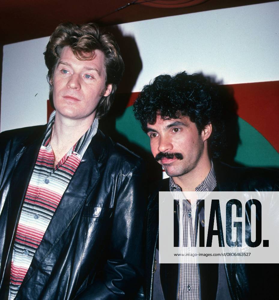 Daryl Hall, John Oates, 1989. ph: John Barrett PHOTOlink Courtesy Everett Collection (Daryl Hall John Oates6378)ASCA039 F4046 PUBLICATIONXNOTxINxCANxCHNxFRAxITAxJPNxNORxPOLxRUSxESPxUKxUSA