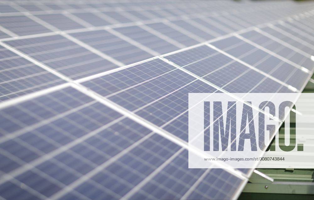 Solaranlage auf dem Dach des Museo de la Memoria y los Derechos Humanos, Museum der Erinnerung und Menschenrechte, Santiago de Chile, 16.10.2017. Santiago de Chile Chile
