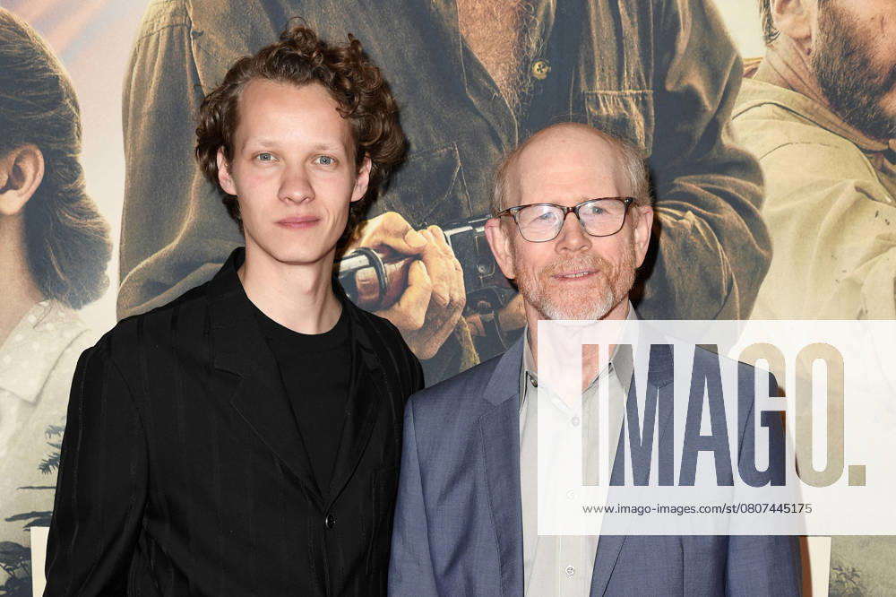 Felix Kammerer und Ron Howard bei der EDEN Film Premiere am 20.03.2025 in Berlin Eden Filmpremiere in Berlin
