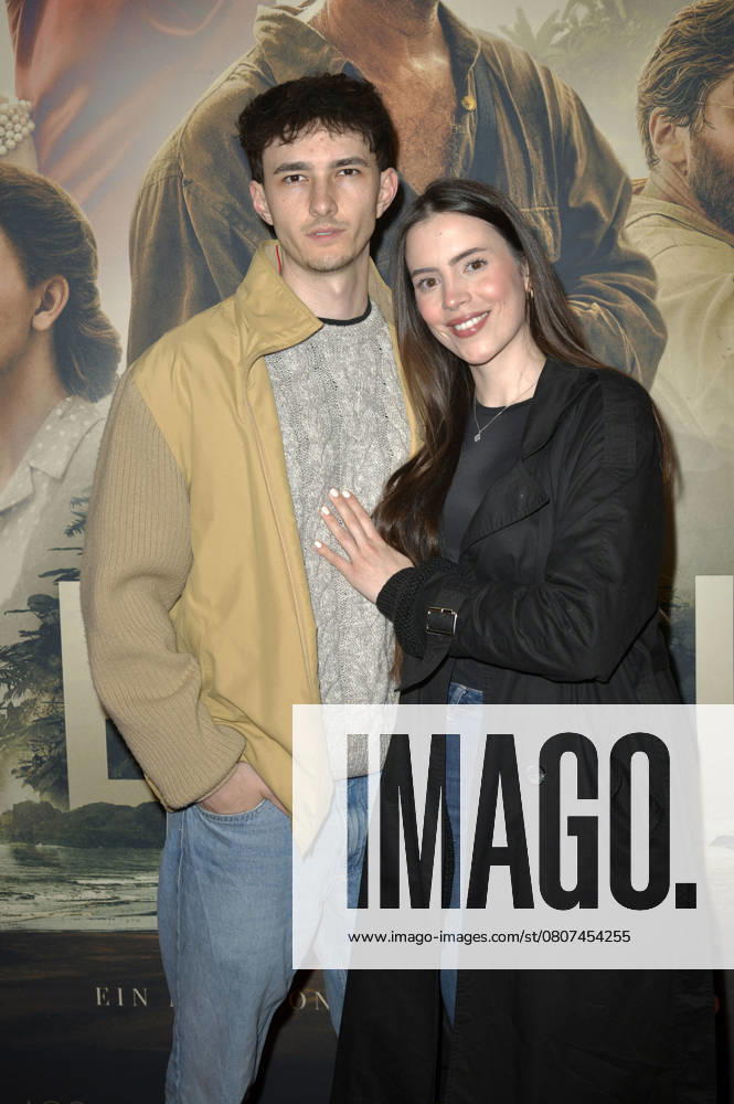 Nathan Goldblat und Lena Roth beim Special Screening des Kinofilms Eden in der Astor Film Lounge. Berlin