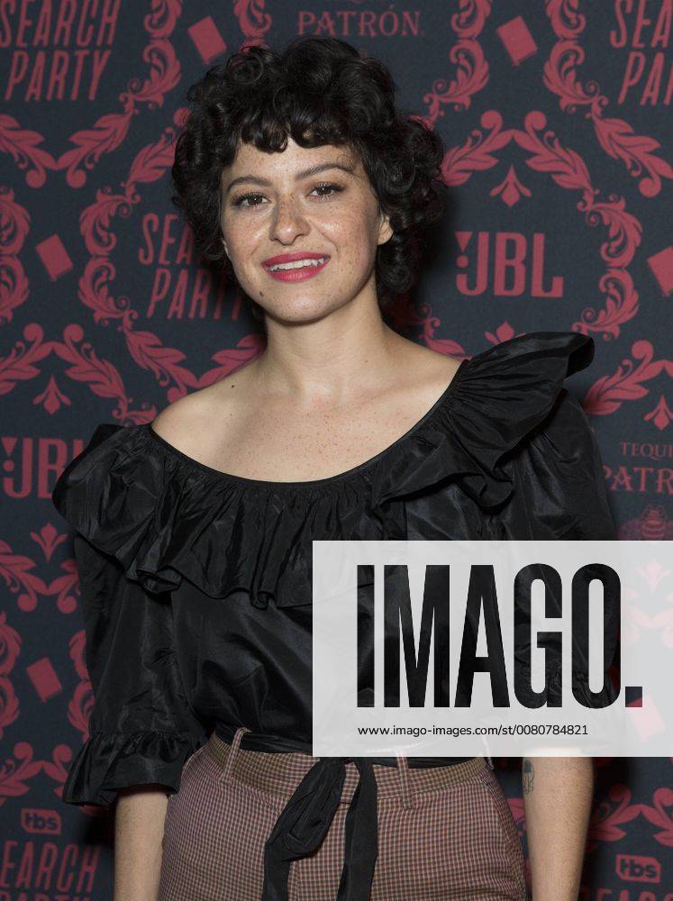 Search Party Staffelpremiere in New York USA: TBS premiere season 2 Search Alia Shawkat attends season 2 premiere of Search Party at Public New York New York United States Public LevxRadin