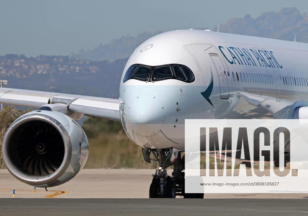 Cathay Pacific restored Its Barcelona-Hong Kong route The company Cathay Pacific restores its route between Barcelona and Hong Kong with the arrival at El Prat airport of an Airbus A350-941, in Barcelona, Spain, on March 31, 2025. Barcelona Barcelona Spain