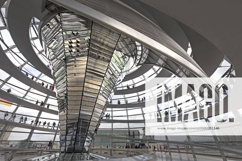 In der Reichstagskuppel, Berlin, Deutschland, Europa
