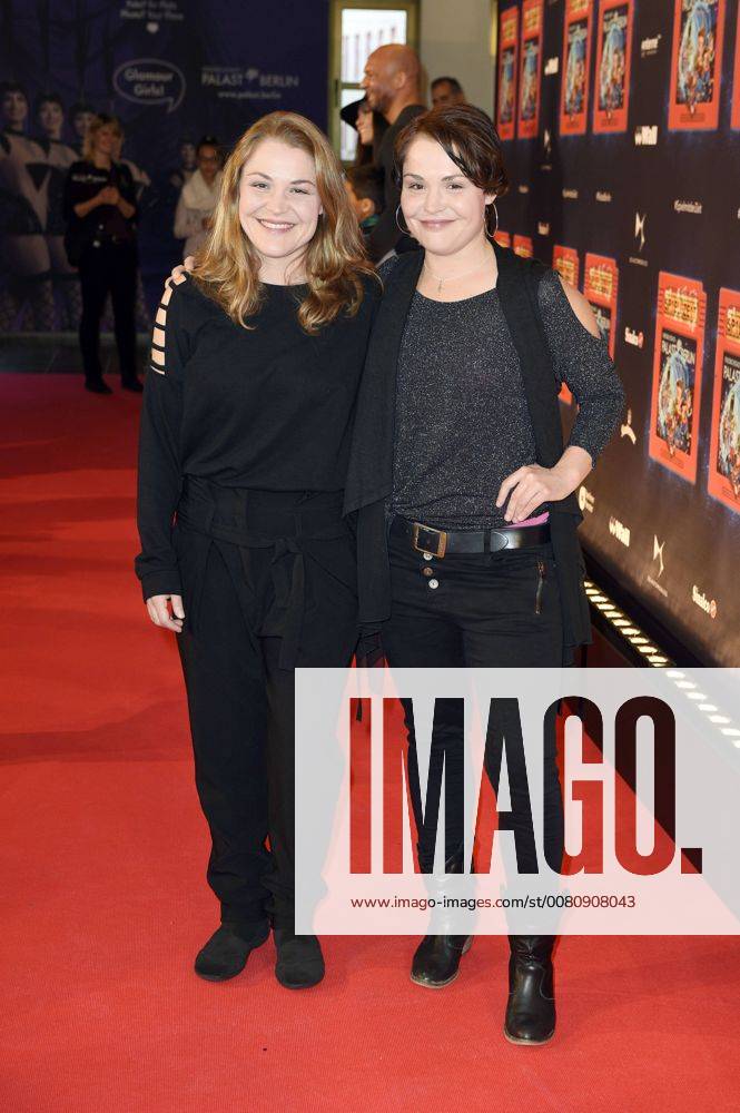 Fritzi und Floriane Eichhorn bei der Premiere der Kindershow Spiel mit der Zeit im Friedrichstadt-Palast. Berlin