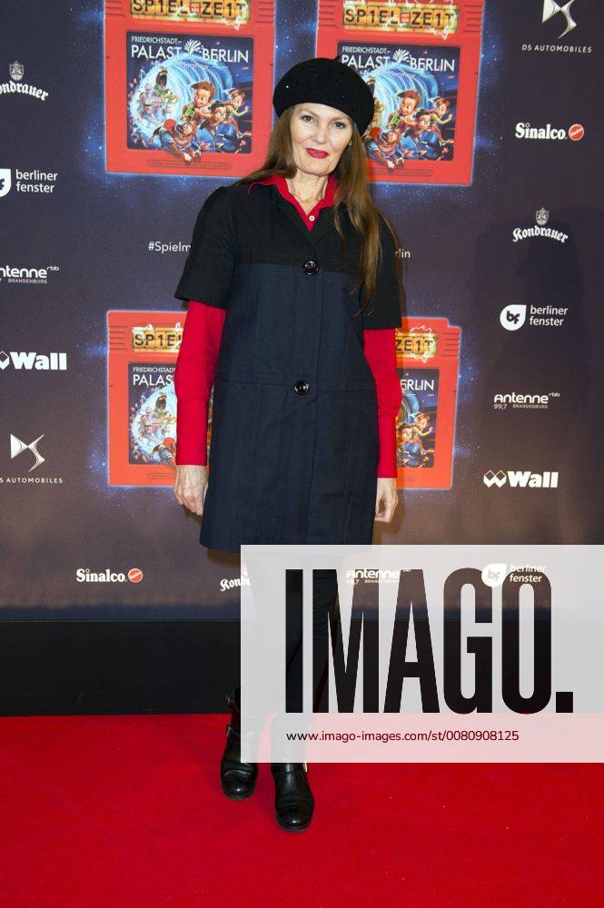 Pamela Falcon bei der Premiere der Kindershow Spiel mit der Zeit im Friedrichstadt-Palast. Berlin