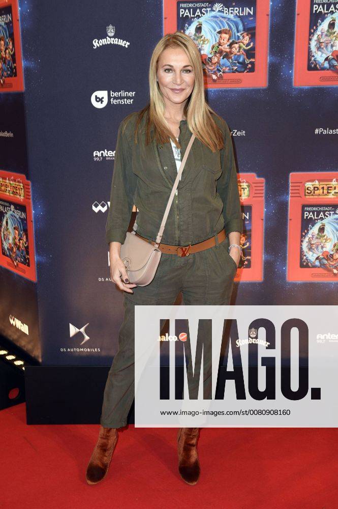 Caroline Beil bei der Premiere der Kindershow Spiel mit der Zeit im Friedrichstadt-Palast. Berlin