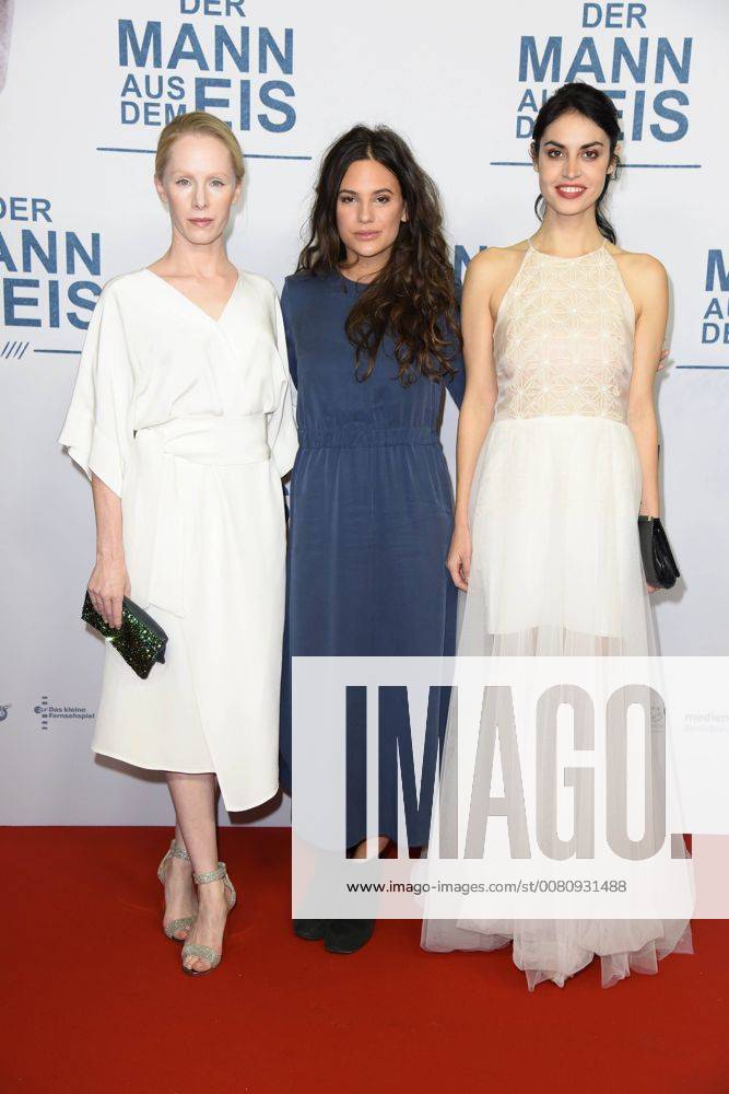 Susanne Wuest, Violetta Schurawlow, Anna F. bei der Publikumspremiere von Der Mann aus dem Eis im Zoo Palast in Berlin am 21.11.2017