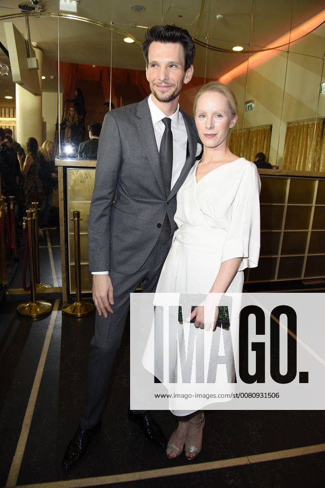 Sabin Tambrea, Susanne Wuest bei der Publikumspremiere von Der Mann aus dem Eis im Zoo Palast in Berlin am 21.11.2017