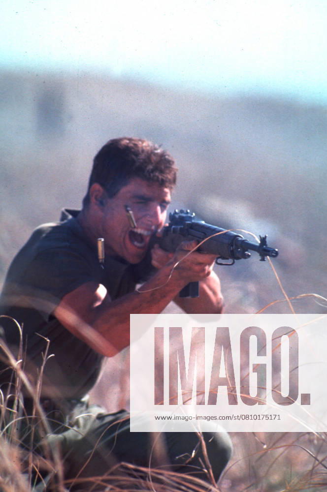 Film still or Publicity still from Born on the Fourth of July Tom Cruise 1990 Universal Photo by Roland Neveu File reference 34824-249THA Los Angeles CA 34824249THA