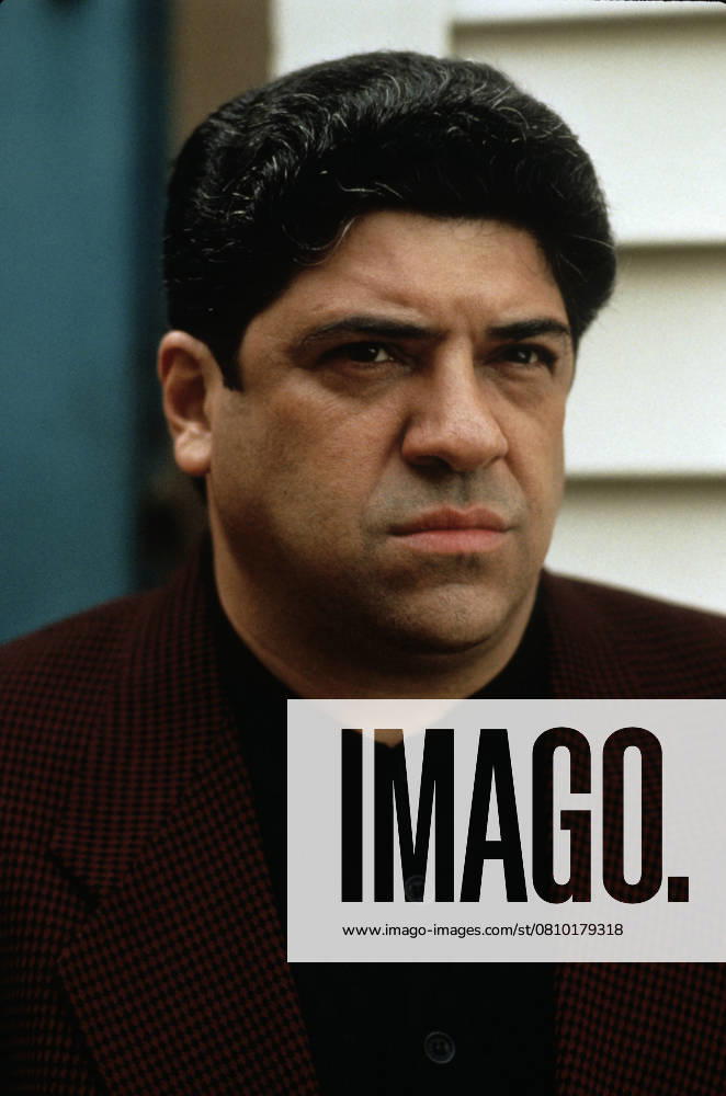 Film Still Publicity Still from The Jerky Boys Vincent Pastore 1995 Touchstone Pictures Photo by Myles Aronowitz File reference 34824-1098THA Los Angeles CA 348241098THA