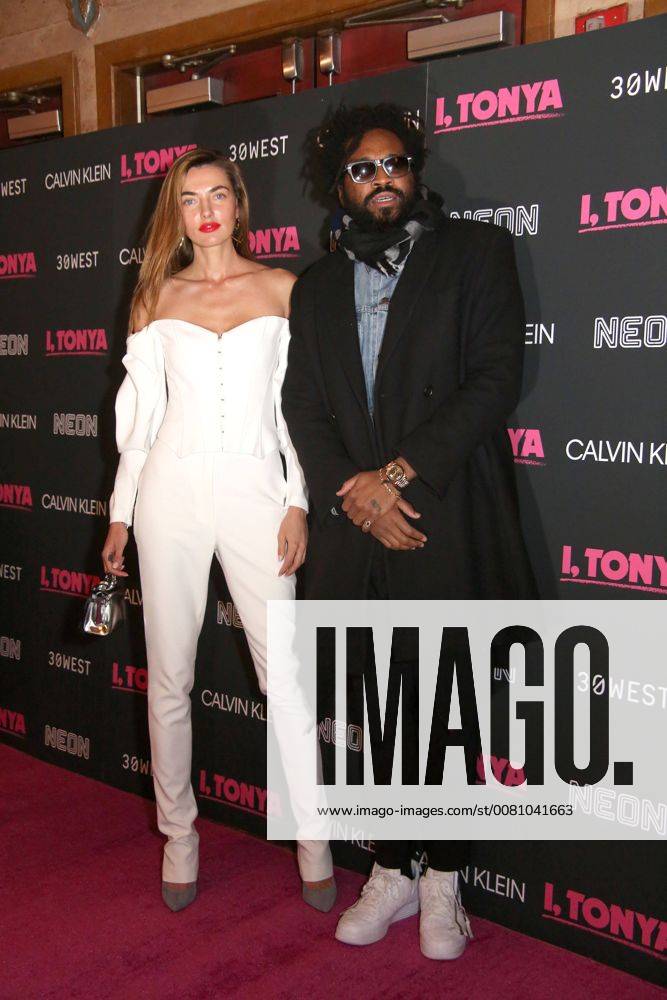 New York, N.Y, USA - MAXWELL OSBORNE attends the I, Tonya New York Premiere,.Village East Cinema, NYC.November 28, 2017.Photos by , Globe Photos Inc. New York USA - ZUMAms4_ 20171128_zaa_ms4_011