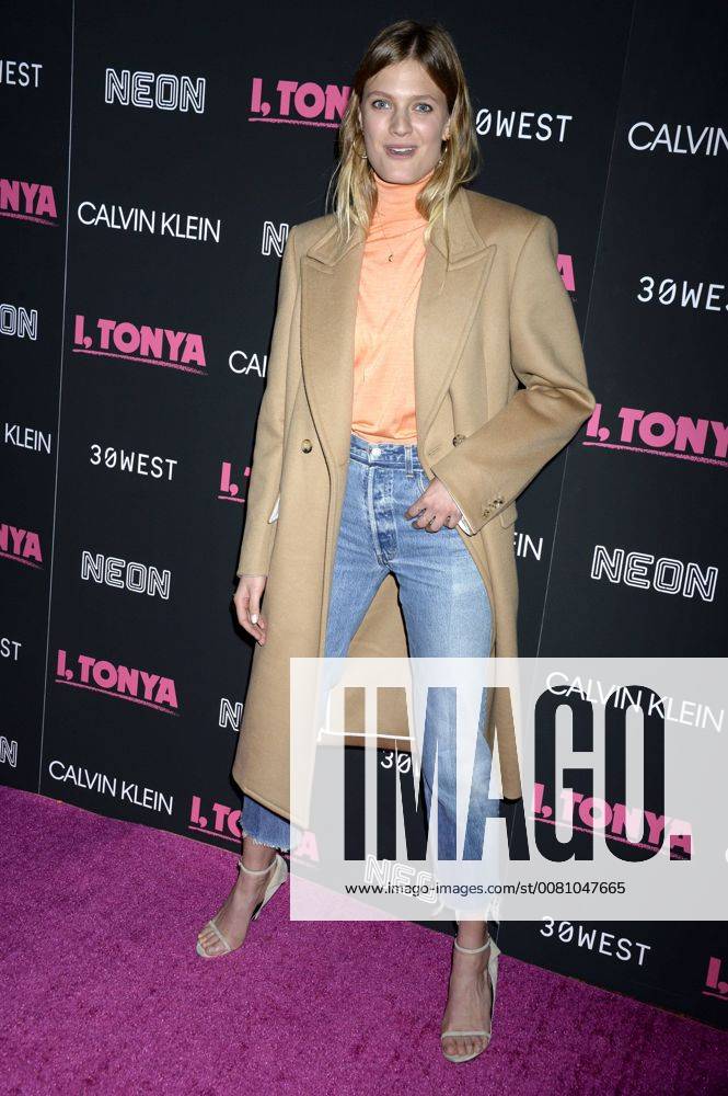 Constance Jablonski bei der Premiere des Kinofilms I, Tonya im Village East Cinema. New York