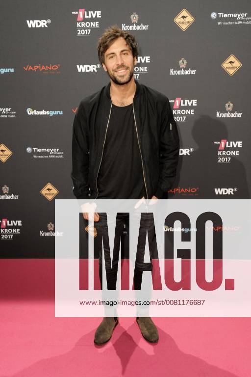 Max Giesinger bei der 18. Verleihung der 1Live Krone 2017 in der Jahrhunderthalle. Bochum