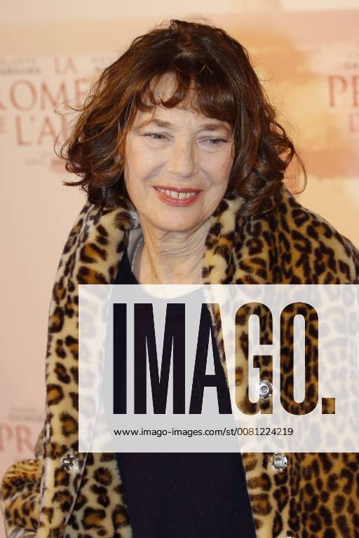 La Promesse de l Aube Premiere in Paris Jane Birkin CELEBRITES : Avant Premiere la Promesse de l Aube - Paris - 12 12 2017 MichaelBaucher Panoramic
