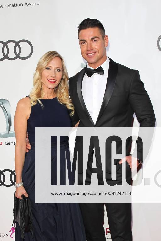 Katja Wunderlich mit Freund Clemens Heinle, Audi Generation Award 2017 im Hotel Bayerischer Hof in Muenchen am 13.12.2017