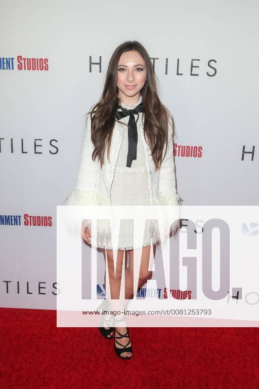 Ava Cantrell bei der Hostiles Film Premiere am 14.12.2017 in Beverly Hills, Los Angeles Hostiles Filmpremiere in Los Angeles, 2017