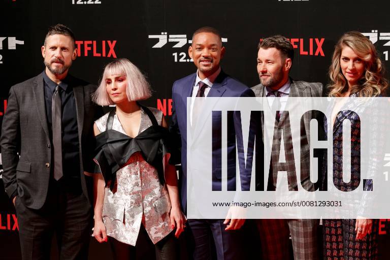 (L to R) Director David Ayer, actress Noomi Rapace, Will Smith, Joel Edgerton and actress Dawn Olivieri pose for the cameras during the Japan premiere for the movie Bright on December 19, 2017, Tokyo, Japan. The casts received a warm welcome from the Japanese fans at the event. The film will be released globally on Netflix on December 22. (gxta_brightjp016)