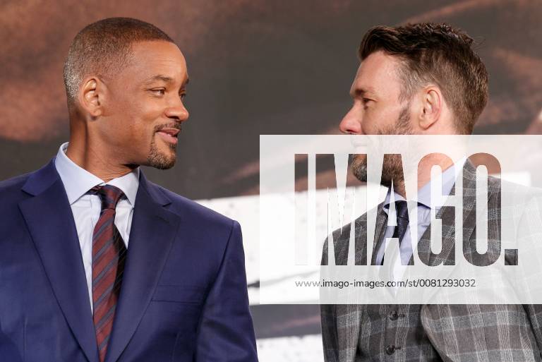 (L to R) Actors Will Smith and Joel Edgerton, attend the Japan premiere for the movie Bright on December 19, 2017, Tokyo, Japan. Smith and Edgerton alongside actress Noomi Rapace and director David Ayer, received a warm welcome from the Japanese fans at the event. The film will be released globally on Netflix on December 22. (gxta_brightjp018)