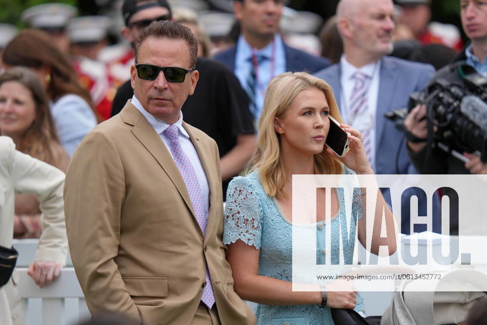White House Press Secretary Karoline Leavitt and her husband Nicholas Riccio attend the White House Easter Egg Roll. President DONALD TRUMP and the First Lady MELANIA TRUMP hosted the annual White House Easter Egg Roll on the South Lawn of the White House on April 21, 2025 Washington USA - ZUMAl312 20250421_znp_l312_011