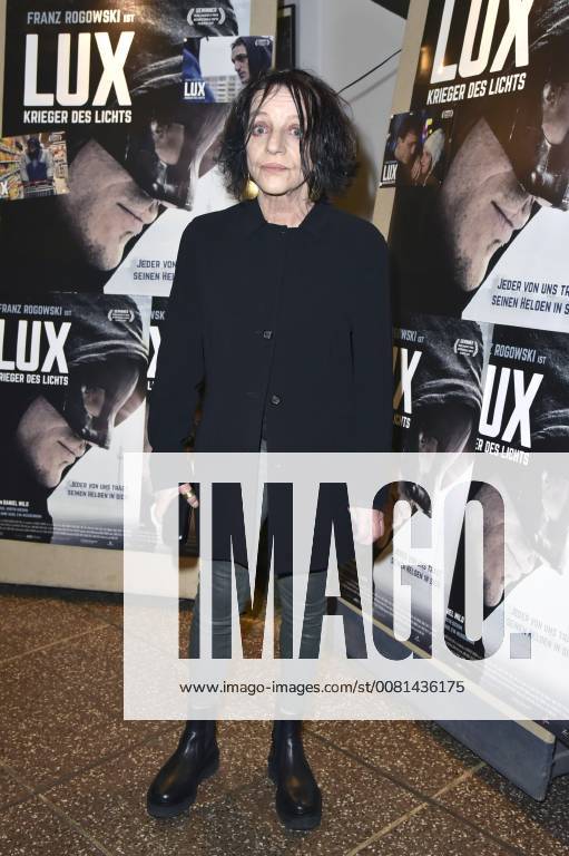 Eva Weissenborn bei der Premiere des Kinofilms Lux - Krieger des Lichts im Filmtheater am Friedrichshain. Berlin