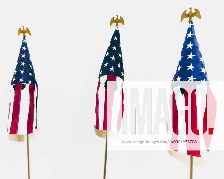 Los Angeles, California, U.S. - American Mask by Billie Grace Lynn on display at Into Action, a pop-up art exhibition, cultural gathering and community organizing hub running until January 21 in downtown LA. In addition to the installations of visual art, Into Action will over the course of nine days feature 25 hours of live performances, symposiums, panels and workshops that celebrate community power and cultural resistance. Los Angeles U.S. - ZUMAce6_ 20180113_zaf_ce6_017