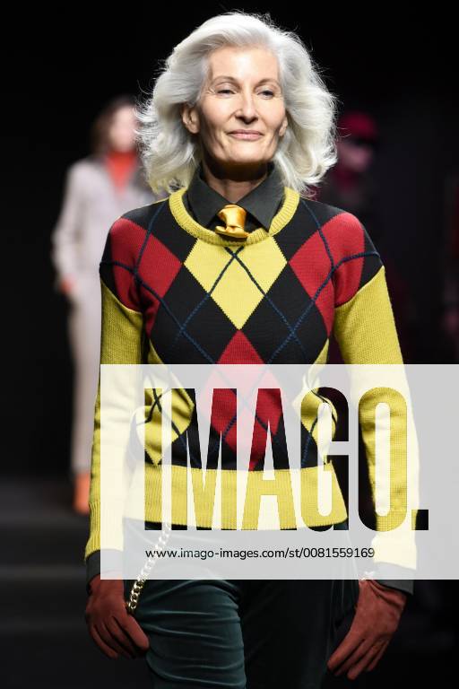 Milan Man s Fashion Week fall winter 2018 2019 Daks Fashion Show