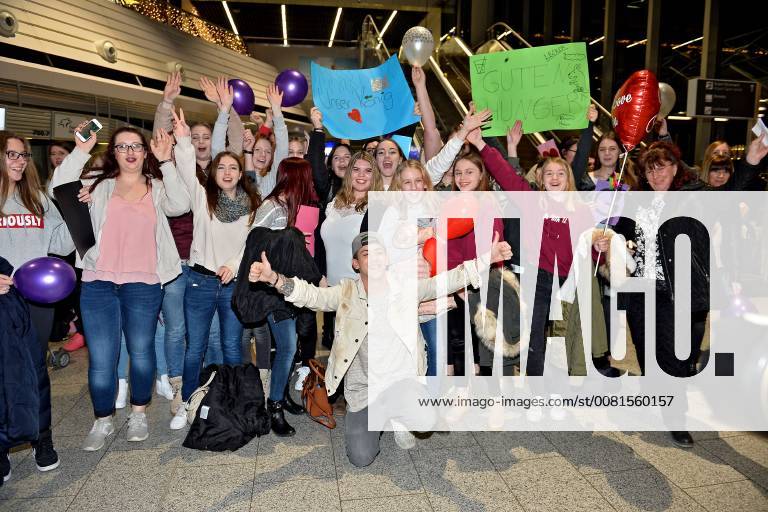 RTL - Dschungelcamp 2018. Daniele Negroni anläßlich der Abreise der Kandidaten der RTL - Sendung Ich bin ein Star - holt mich hier raus zum Dschungel-Camp 2018 am 13.01.2018 auf dem Flughafen Frankfurt Main.