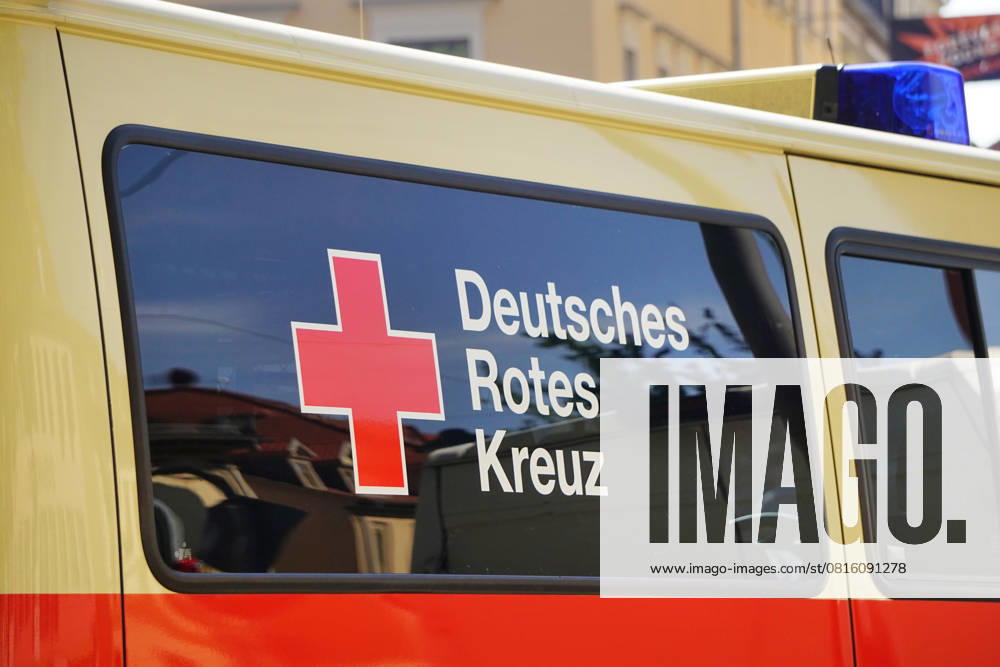 Deutsches Rotes Kreuz, Symbol auf einem Einsatzwagen