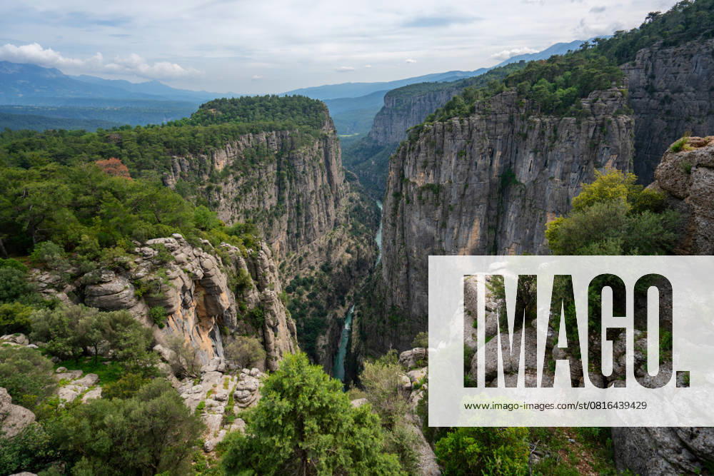 Tazi Canyon in Turkey with cliffs and lush greenery Çand?r, Antalya, Türkiye CR_UGOUSD250430-1696437-01