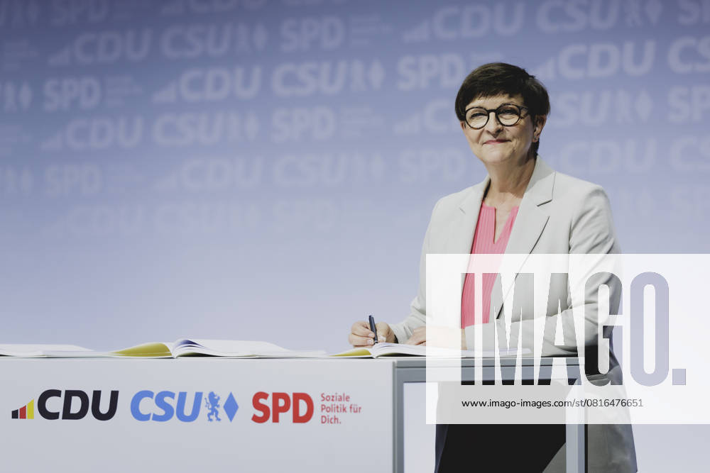 Saskia Esken, Bundesvorsitzende der SPD, aufgenommen im Rahmen der Unterzeichnung des Koalitionsvertrages zwischen SPD, CDU und CSU in Berlin, 05.05.2025. Gut ein halbes Jahr nach dem Bruch der Ampel-Regierung wird somit morgen voraussichtlich die neue Regierung vereidigt. Berlin Deutschland