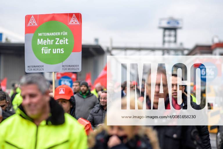 Warnstreick IG Metall bei Ford in Köln, 23.01.2018 Ford Mitarbeiter beim Warnstreik der IG Metall am Werk in Köln Niel am 23.01.2018, Foto: Jörg Schüler, Koeln NRW Deutschland Ford Werke