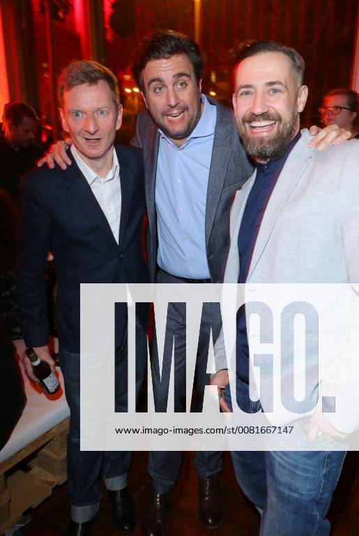 Michael Kessler + Bastian Pastewka + Buerger Lars Dietrich bei der Amazon-Prime Filmpremiere zu - Pastewka - im Kino International, Karl-Marx-Allee, Berlin Copyright imago stock&people GmbH Tinkeres Datum: 23.01.2018 Film Pastewka