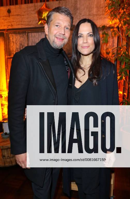 Kai Wiesinger + Bettina Zimmermann bei der Amazon-Prime Filmpremiere zu - Pastewka - im Kino International, Karl-Marx-Allee, Berlin Copyright imago stock&people GmbH Tinkeres Datum: 23.01.2018 Film Pastewka