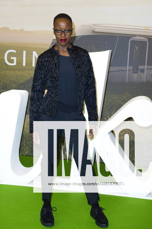 Florence Kasumba bei der Premiere der achten Staffel von Pastewka im Kino International. Berlin