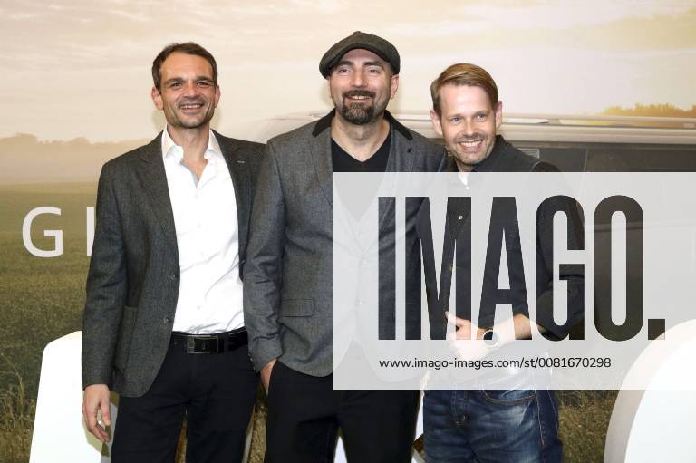 Wolfgang Groos, Tobi Baumann und Erik Haffner bei der Premiere der achten Staffel von Pastewka im Kino International. Berlin