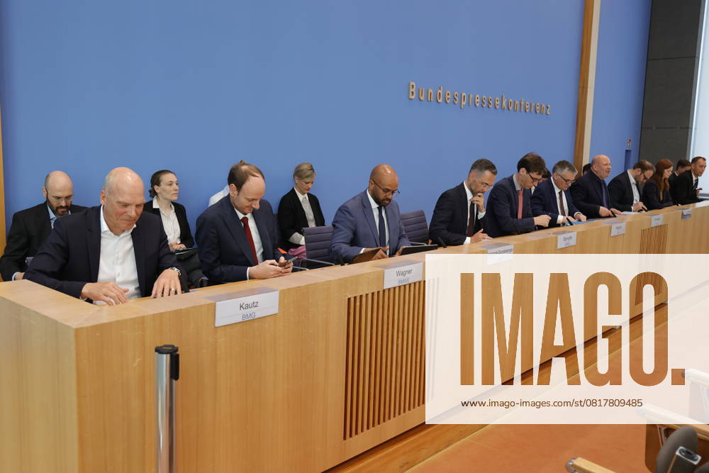 Deutschland, Berlin, Bundespressekonferenz, Thema: Regierungspressekonferenz