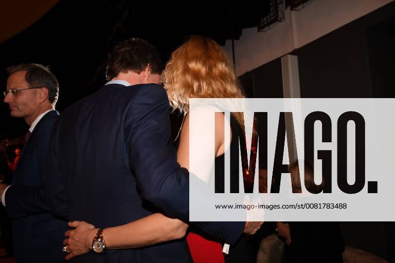 Veronica Ferres mit Ehemann Carsten Maschmeyer 60. Geburtstag von Michael Käfer Postpalast Feier, Party München 02. Februar 2018