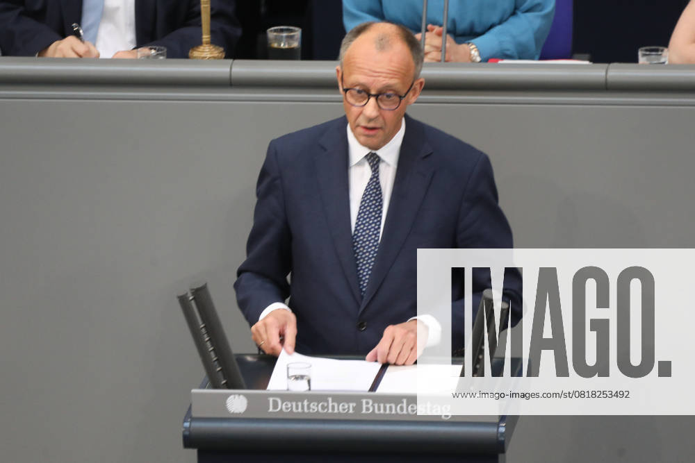 3. Plenarsitzung des Deutschen Bundestages Berlin, 14.5.2025 Bundeskanzler Friedrich Merz bei der 3. Plenarsitzung des Deutschen Bundestages in Berlin Berlin Deutschland