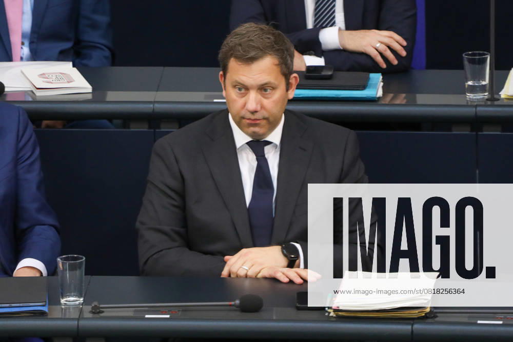 3. Plenarsitzung des Deutschen Bundestages Berlin, 14.5.2025 Bundesminister der Finanzen Lars Klingbeil bei der 3. Plenarsitzung des Deutschen Bundestages in Berlin Berlin Deutschland