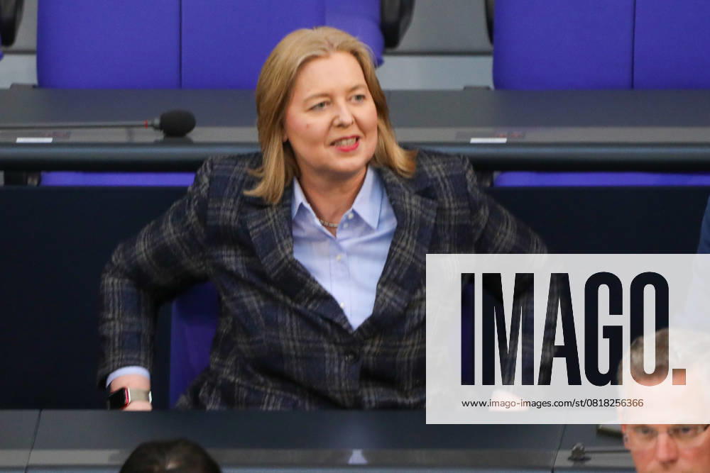 3. Plenarsitzung des Deutschen Bundestages Berlin, 14.5.2025 Bundesministerin für Arbeit und Soziales Bärbel Bas bei der 3. Plenarsitzung des Deutschen Bundestages in Berlin Berlin Deutschland