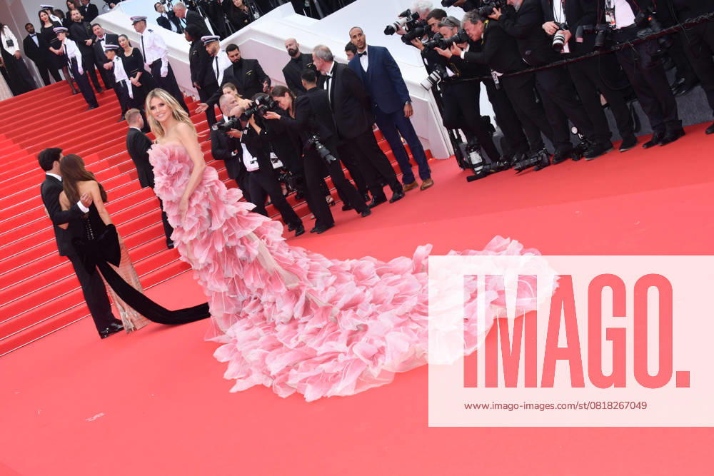 78e Festival International du Film de Cannes Opening ceremony Red Carpet 78e Festival International du Film de Cannes. Opening Ceremony red carpet at the 78th International Cannes Film festival Heidi Klum