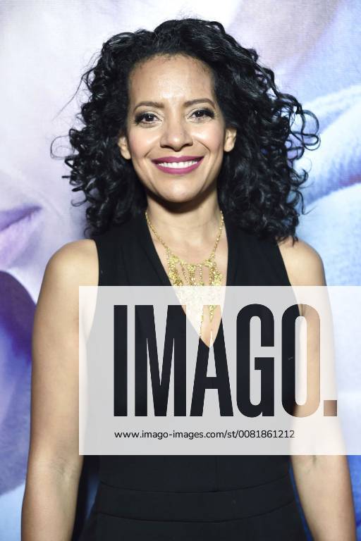 Zabryna Guevara bei der Irreplaceable You Film Premiere am 9.02.2018 in New York Irreplaceable You Film Premiere in New York, 2018